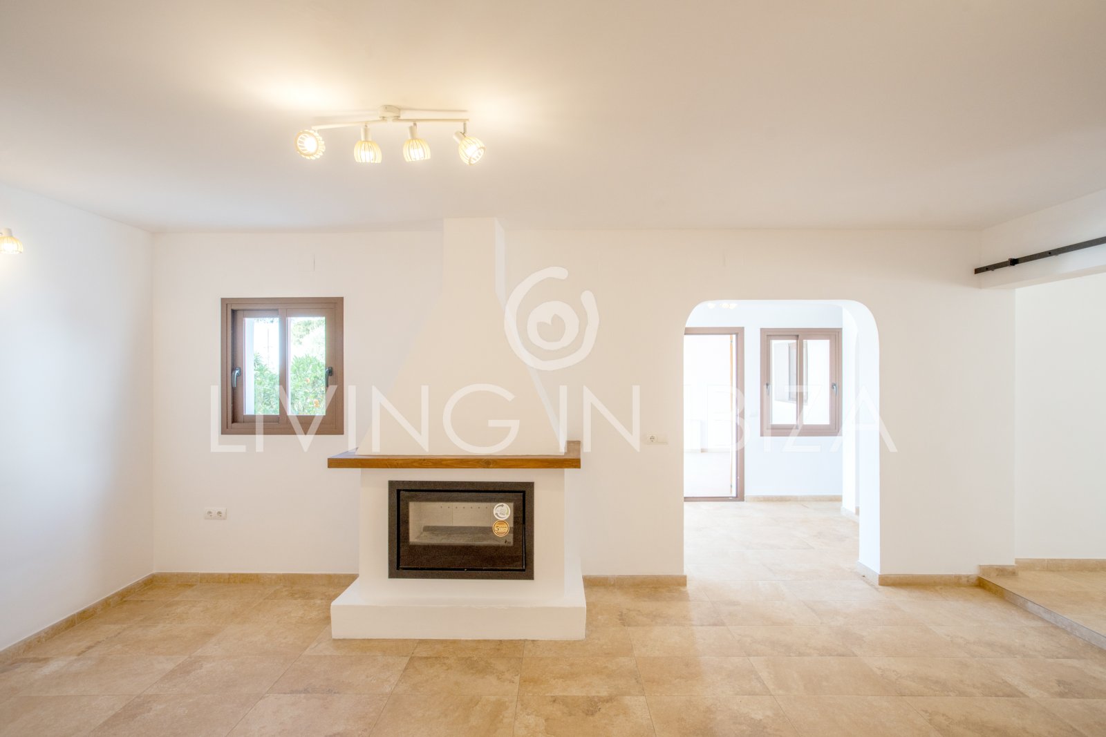 Santa Gertrudis, San Lorenzo Jahresmiete, Komfortable Villa, komplett renoviert mit Pool in ruhige Landlage auf Ibiza langfristig zu vermieten