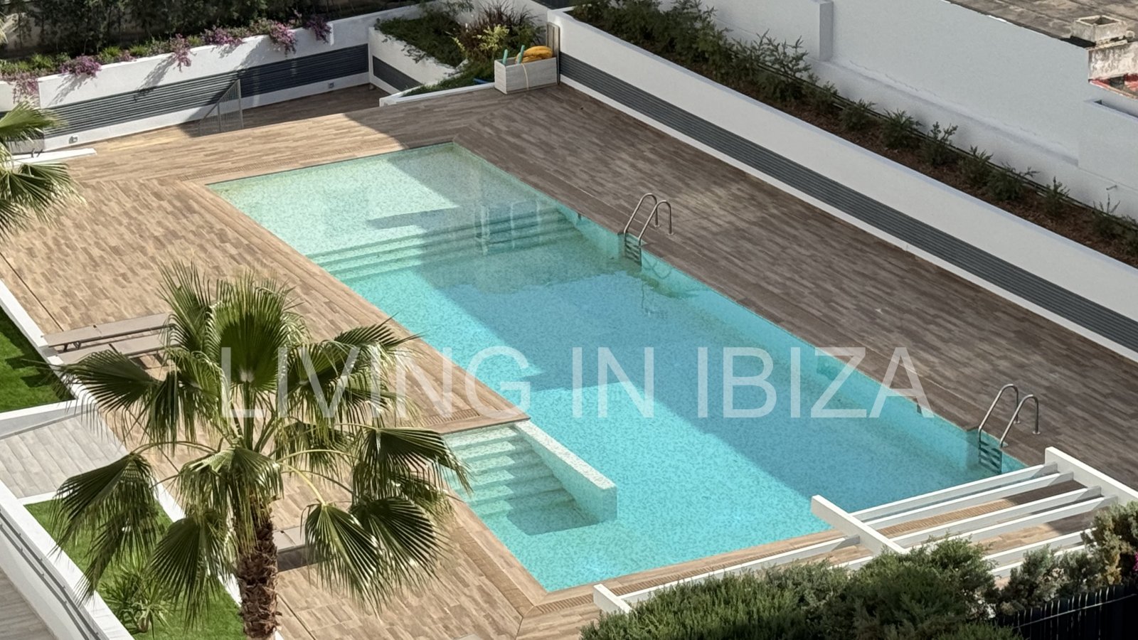 FORMENTERA VIEWS – Exklusives Design-Penthouse mit Meerblick in Ibiza, in einer luxuriösen Wohnanlage in der Stadt Santa Eulalia del Rio