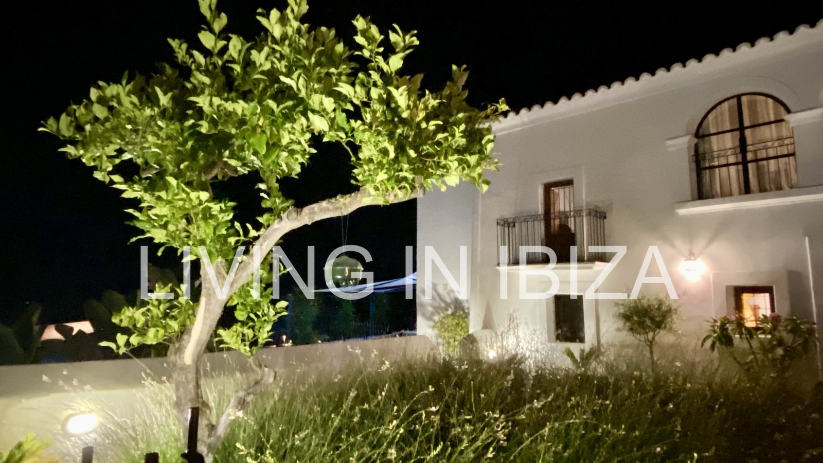 Langfristige Vermietung: Einzigartige ibizenkische Finca, vollständig renoviert, unmöbliert, mit beheizbarem Pool und Gästelounge in San Juan, Ibiza Langfristige Vermietung: Einzigartige ibizenkische Finca, vollständig renoviert, unmöbliert, mit beheizbarem Pool und Gästelounge in San Juan, Ibiza