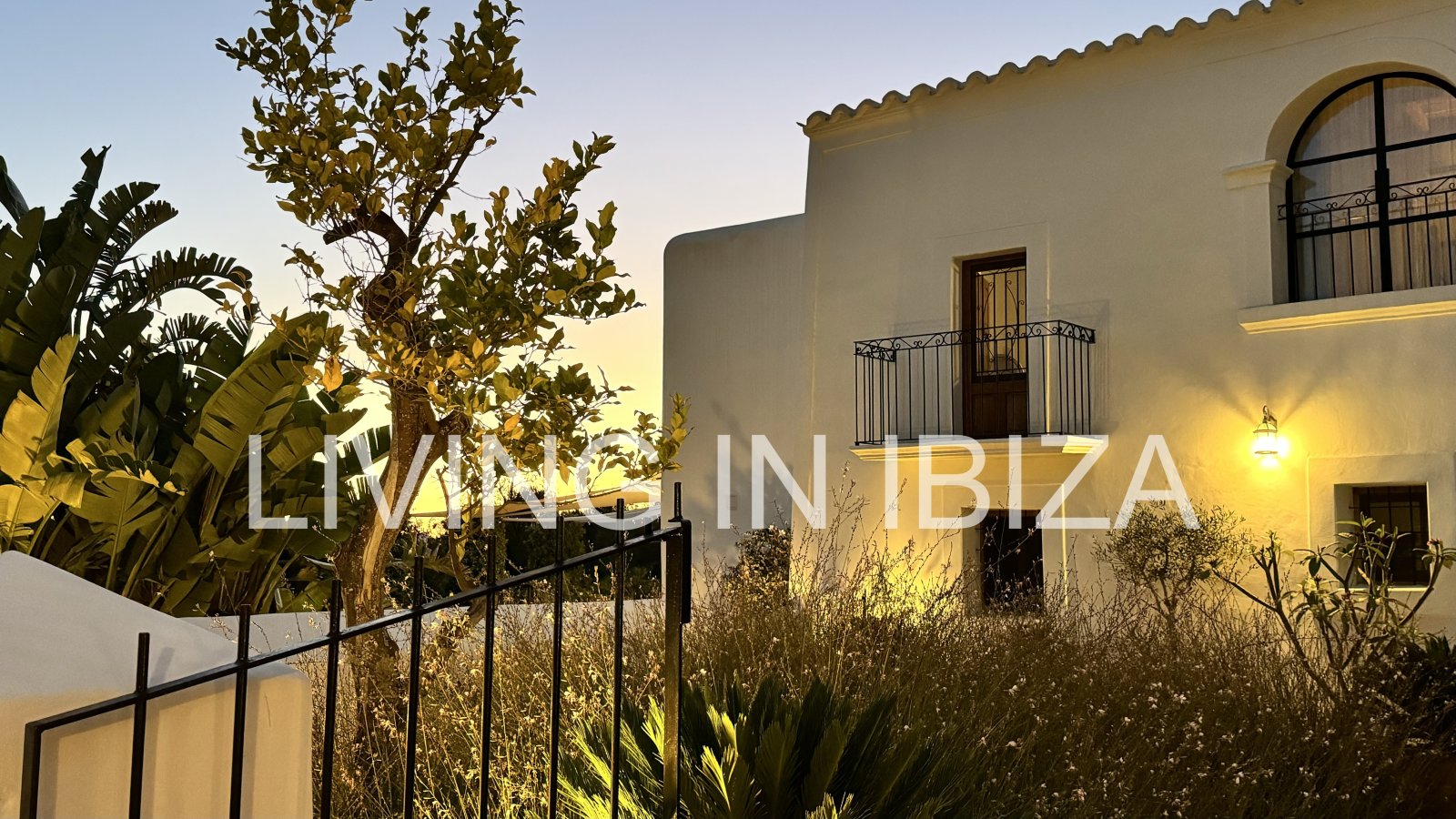 Langfristige Vermietung: Einzigartige ibizenkische Finca, vollständig renoviert, unmöbliert, mit beheizbarem Pool und Gästelounge in San Juan, Ibiza