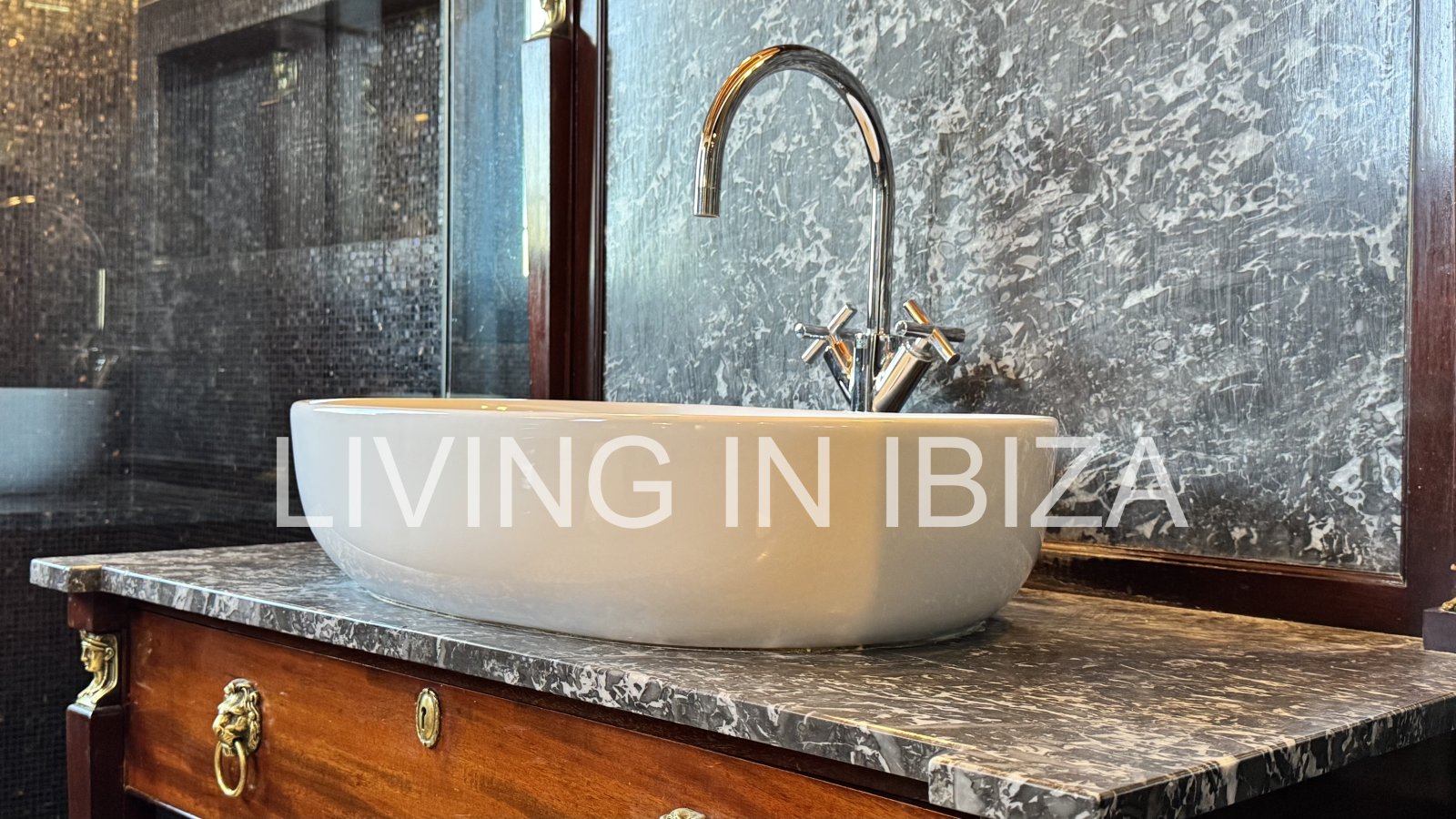 Langfristige Vermietung: Einzigartige ibizenkische Finca, vollständig renoviert, unmöbliert, mit beheizbarem Pool und Gästelounge in San Juan, Ibiza