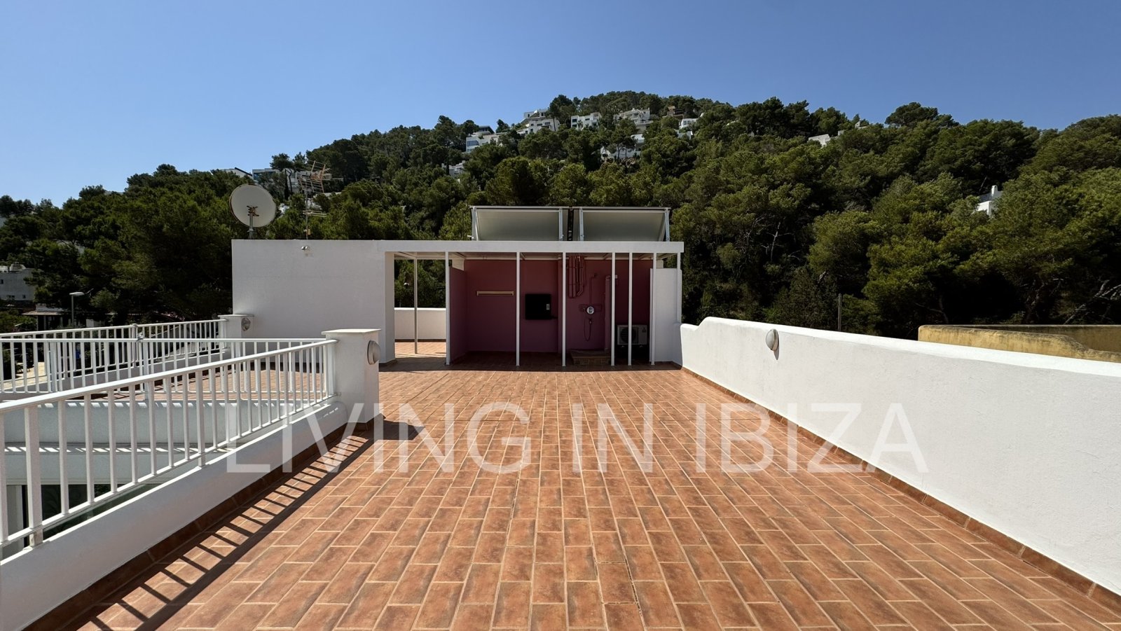 außergewöhnliche Immobilien, die sich Inmobilie zum verkauf die aufzeichnet dadurch, dass jedes Detail mit Bedacht konzipiert wurde. In Siesta, Ibiza 