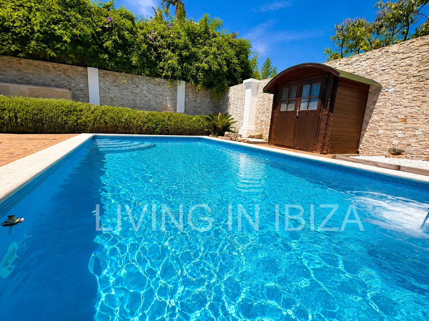 außergewöhnliche Immobilien, die sich Inmobilie zum verkauf die aufzeichnet dadurch, dass jedes Detail mit Bedacht konzipiert wurde. In Siesta, Ibiza 