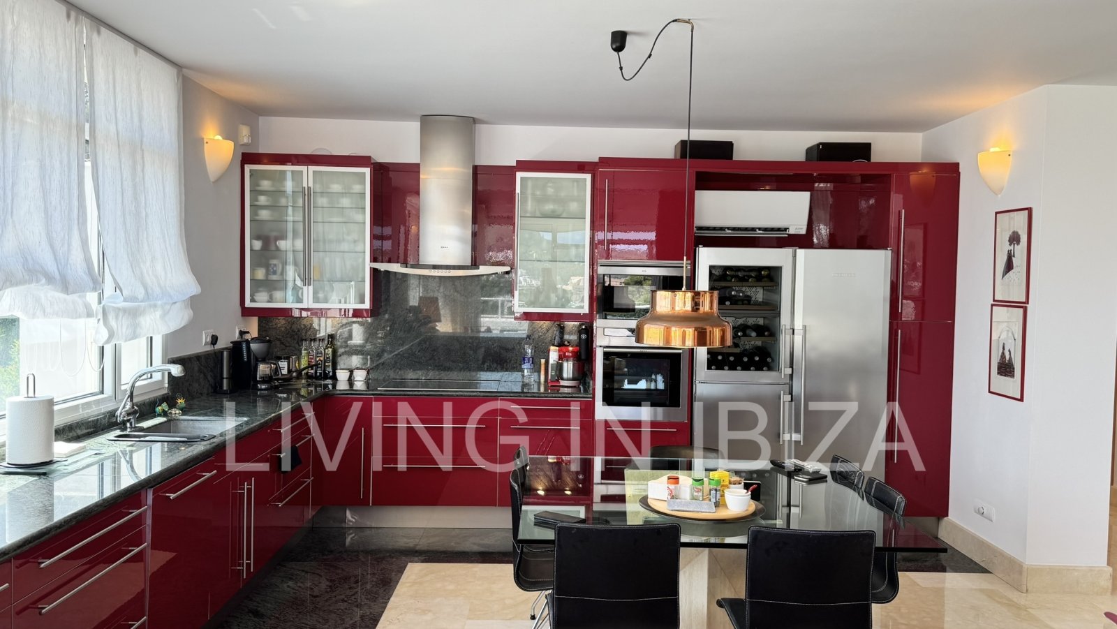 außergewöhnliche Immobilien, die sich Inmobilie zum verkauf die aufzeichnet dadurch, dass jedes Detail mit Bedacht konzipiert wurde. In Siesta, Ibiza 