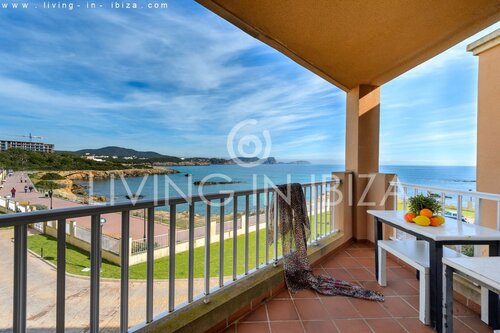 Es Cana FOR SALE, FLAT in Es Canar, Santa Eulalia del Río, Ibiza, first line of sea, between two beaches. 