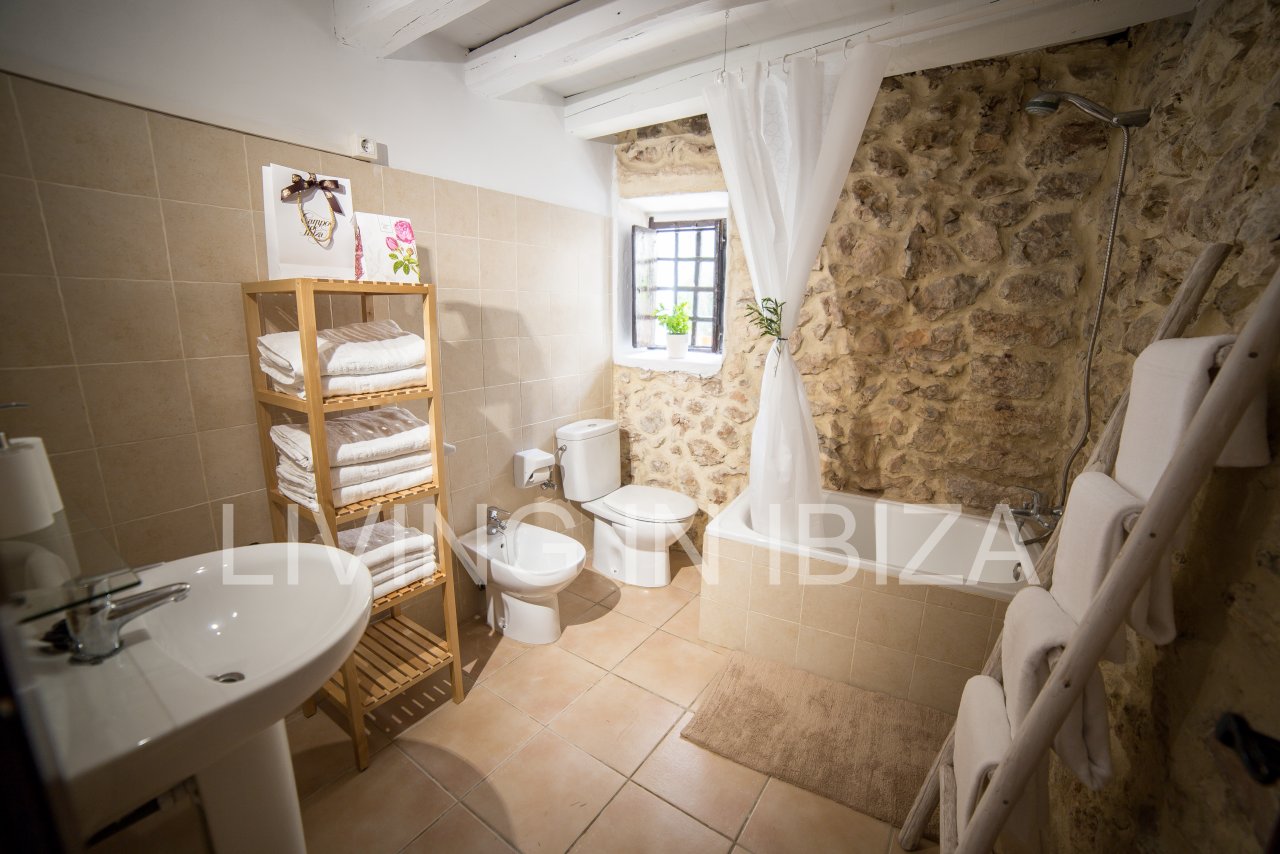 Annual Rent /long term contract. Authentic Finca in Sant Rafael, to enjoy the immense peace of Ibiza.