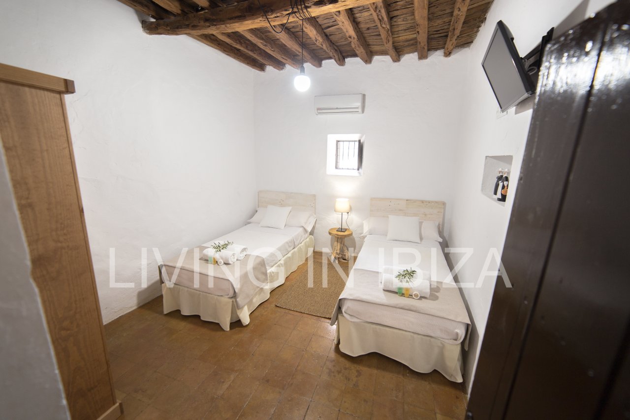 Annual Rent /long term contract. Authentic Finca in Sant Rafael, to enjoy the immense peace of Ibiza.