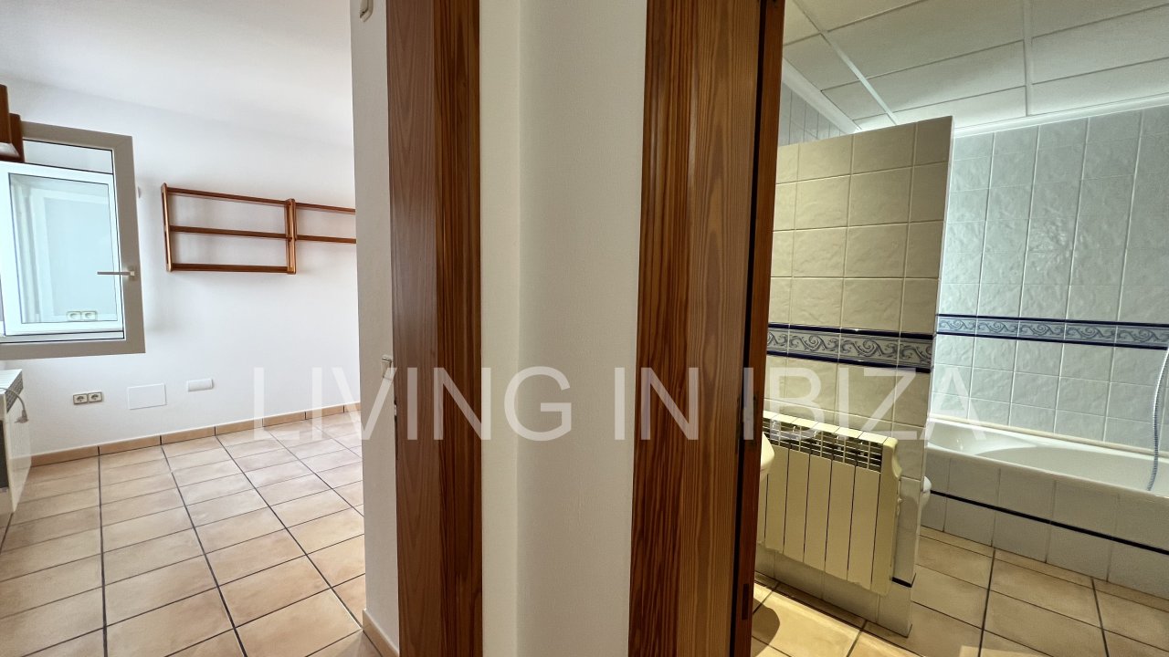 Long term rental / annual contract. Charming two-storey house in Siesta, Santa Eulalia, Ibiza. Stunning sea views from the terrace.