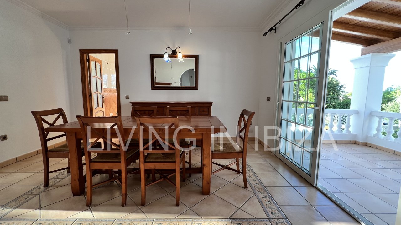 Long term rental / annual contract. Charming two-storey house in Siesta, Santa Eulalia, Ibiza. Stunning sea views from the terrace.