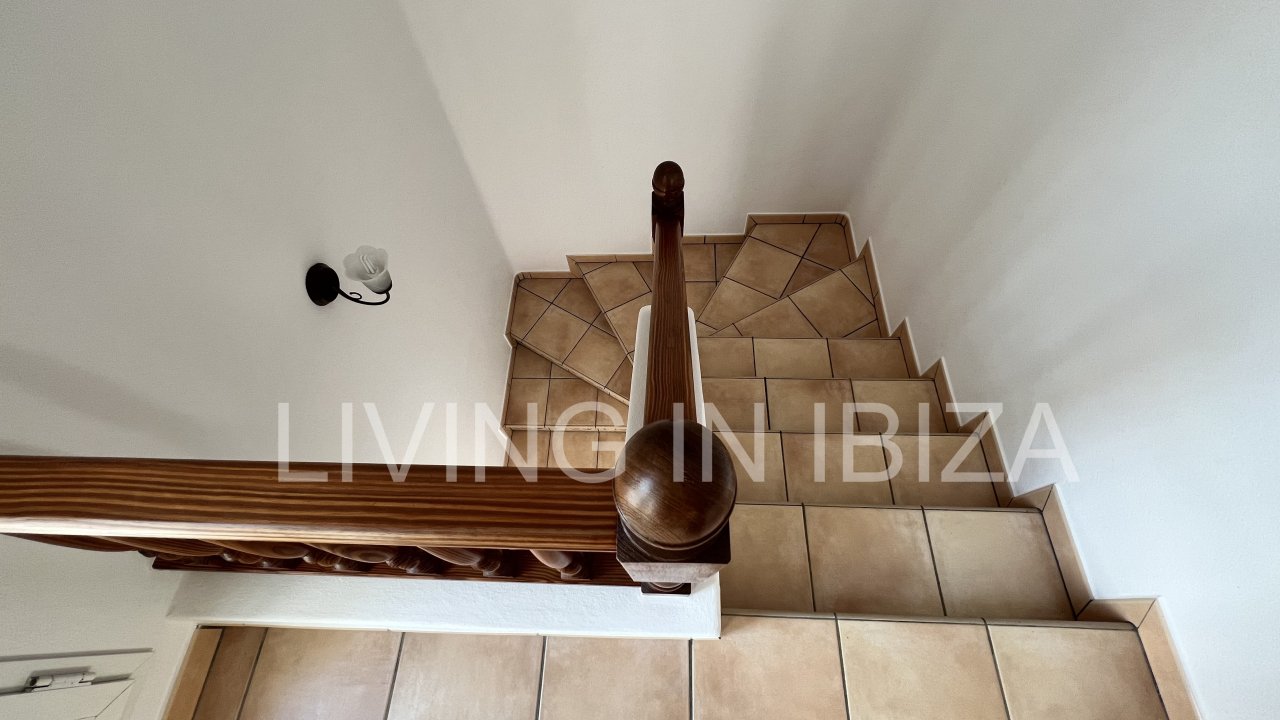 Long term rental / annual contract. Charming two-storey house in Siesta, Santa Eulalia, Ibiza. Stunning sea views from the terrace.
