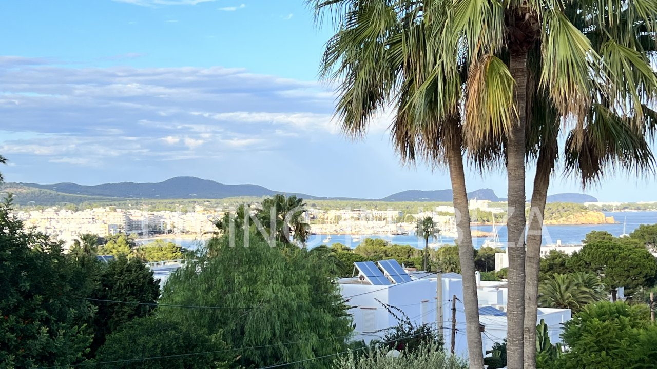 Long term rental / annual contract. Charming two-storey house in Siesta, Santa Eulalia, Ibiza. Stunning sea views from the terrace.