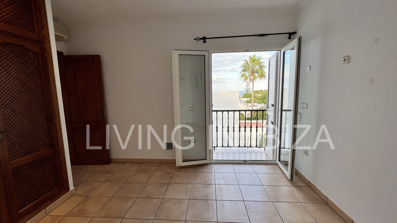 Long term rental / annual contract. Charming two-storey house in Siesta, Santa Eulalia, Ibiza. Stunning sea views from the terrace.