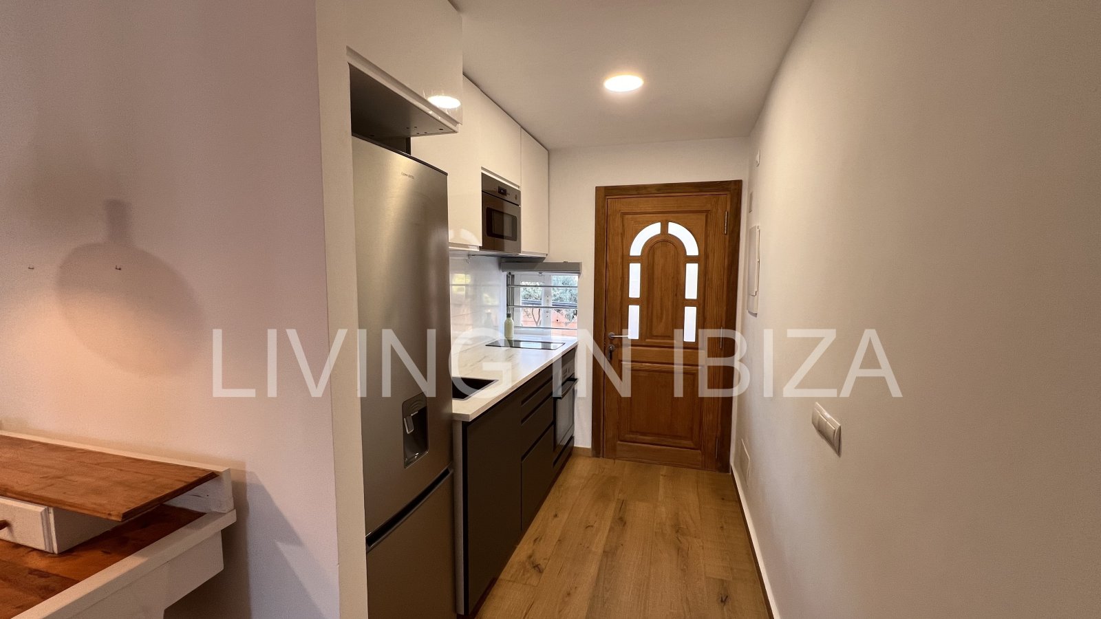  Short-term rental. Available from June 2026. We present this charming studio in Ibiza, the perfect place to relax and unwind. 