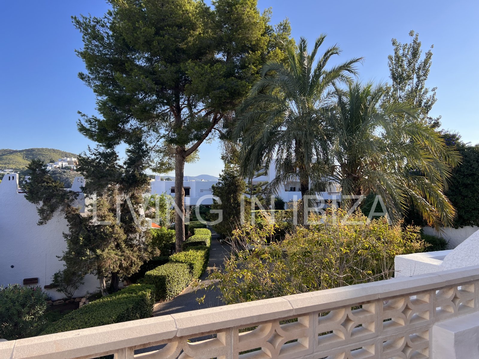  Short-term rental. Available from June 2026. We present this charming studio in Ibiza, the perfect place to relax and unwind. 