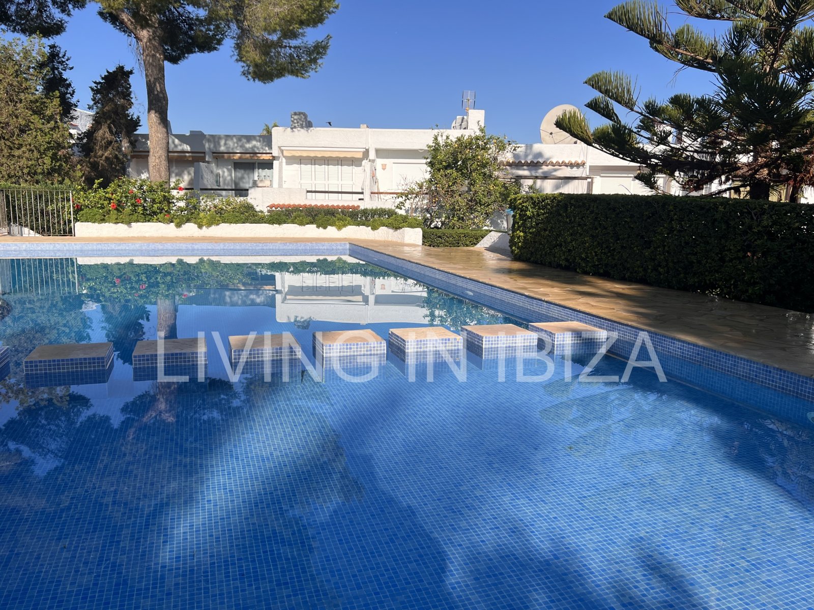  Short-term rental. Available from June 2026. We present this charming studio in Ibiza, the perfect place to relax and unwind. 