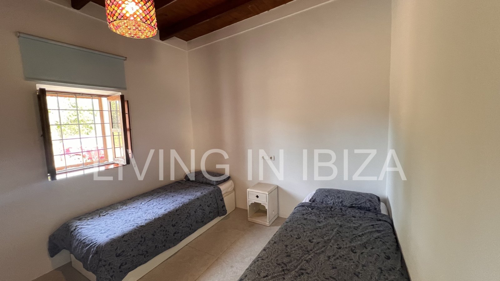 Dream house to rent for the summer season in the municipality of Santa Eulalia del Río (Ibiza). If you want to get away from it all, this is the ideal