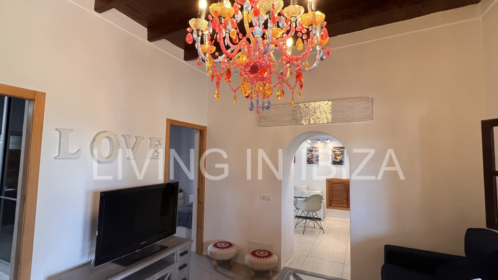 Dream house to rent for the summer season in the municipality of Santa Eulalia del Río (Ibiza). If you want to get away from it all, this is the ideal