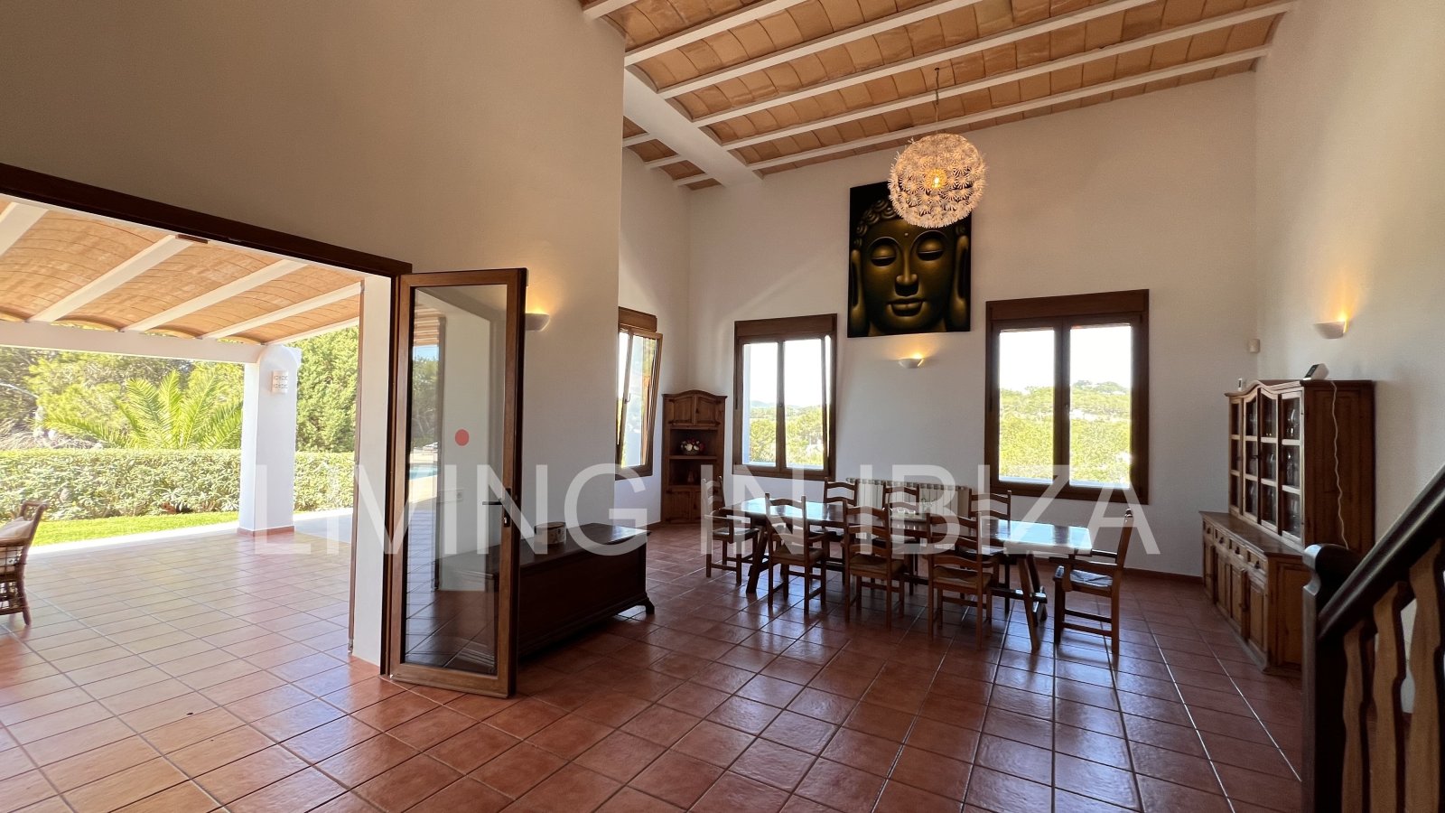  Attractive and spacious villa with Pool and sea views for seasonal rent in San Carlos, Santa Eulalia del Río, Ibiza, near Cala Nova, Cala Llenya 