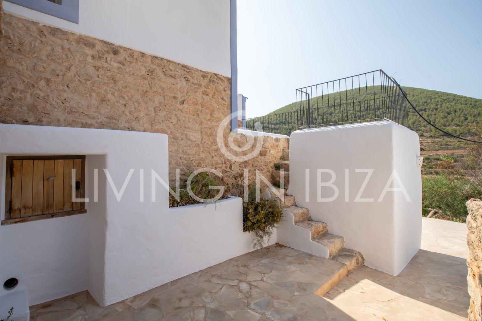 Typical Ibizan Finca in 2 floors with pool and no close neighbours for long term rental in Santa Eulalia del Rio, Ibiza.
