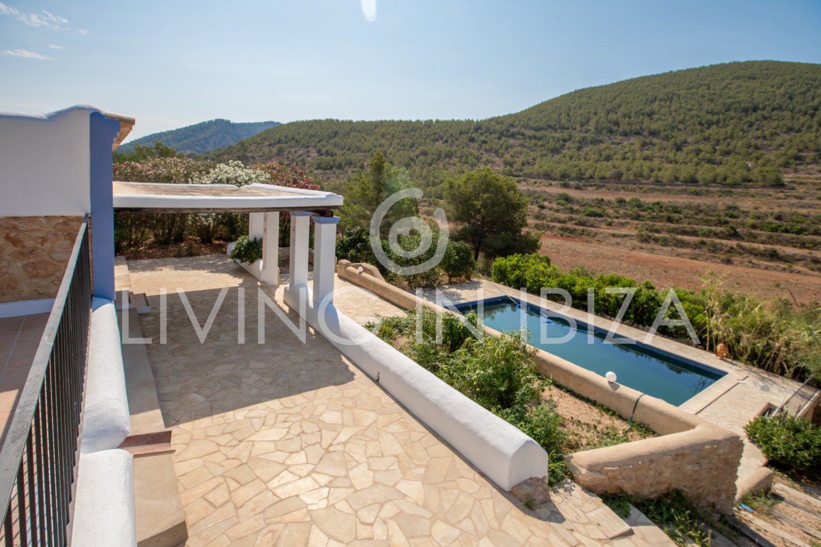 Typical Ibizan Finca in 2 floors with pool and no close neighbours for long term rental in Santa Eulalia del Rio, Ibiza.