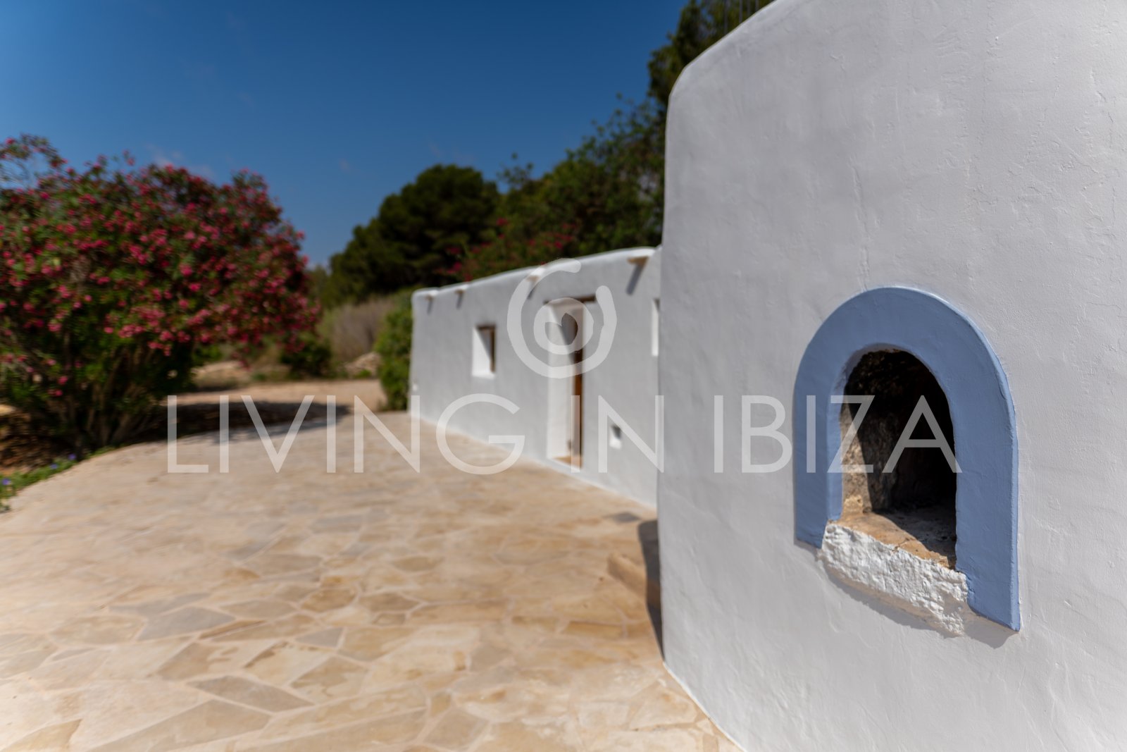 Typical Ibizan Finca in 2 floors with pool and no close neighbours for long term rental in Santa Eulalia del Rio, Ibiza.