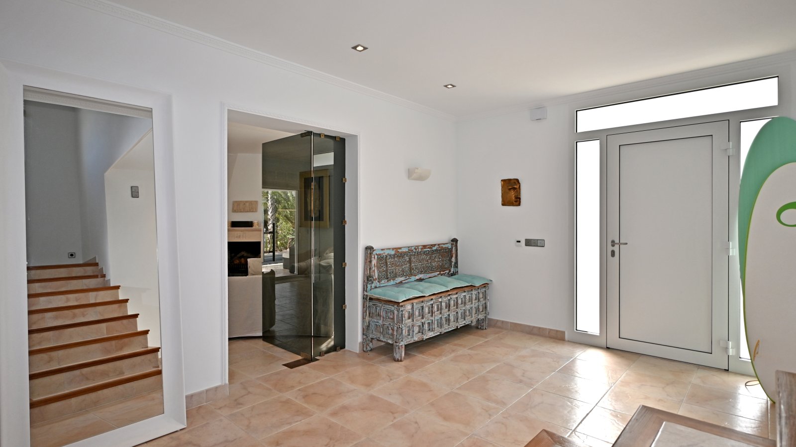 Exclusive luxury villa for sale in San Carlos, Santa Eulalia del Río (Ibiza). This villa stands out due to its prime location, close to the beach