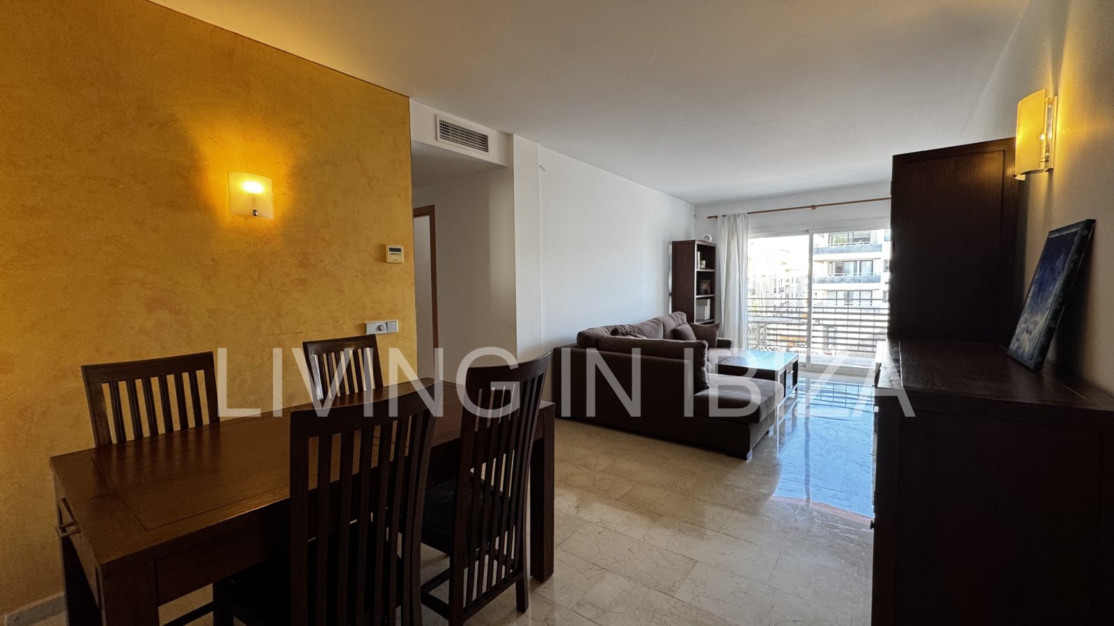 Short term rental. Apartment in Santa Eulalia, Ibiza. Very bright and located in a privileged and sought after area of the Ibiza island