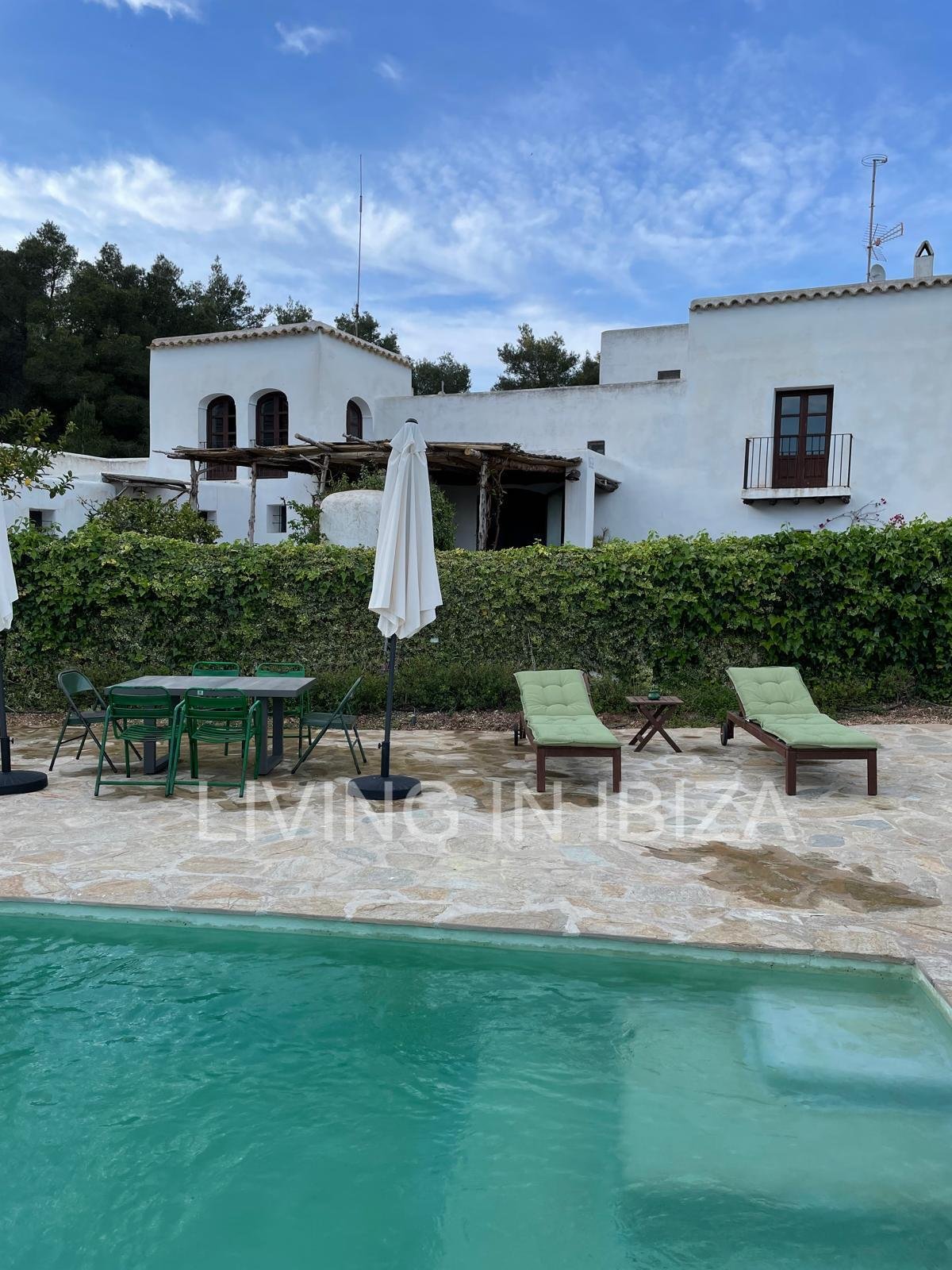 Exclusive brand new villa, contemporary Mediterranean style, saltwater pool, underfloor heating, annual rental, option for season 2026 Ibiza long term