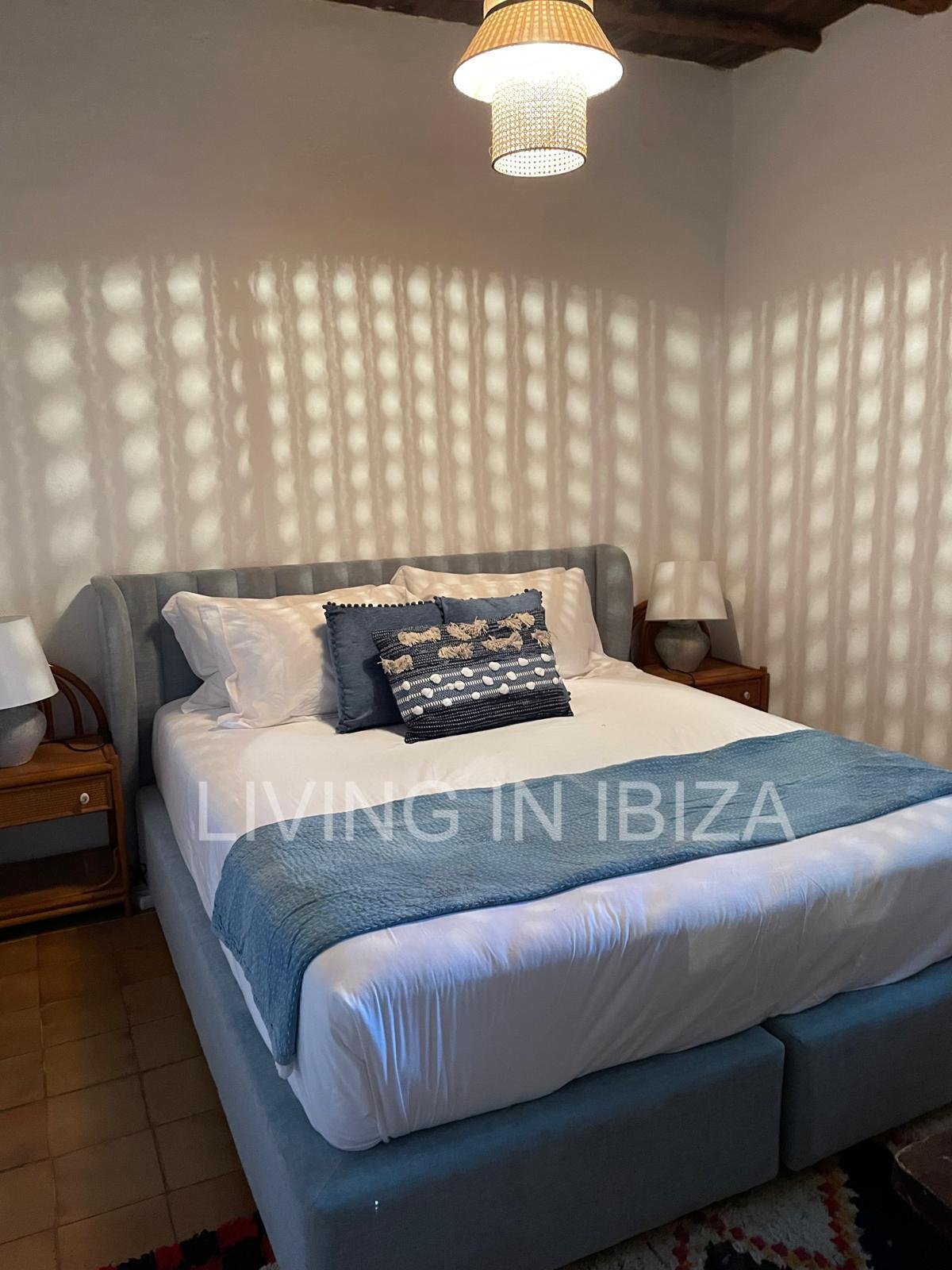 Exclusive brand new villa, contemporary Mediterranean style, saltwater pool, underfloor heating, annual rental, option for season 2026 Ibiza long term