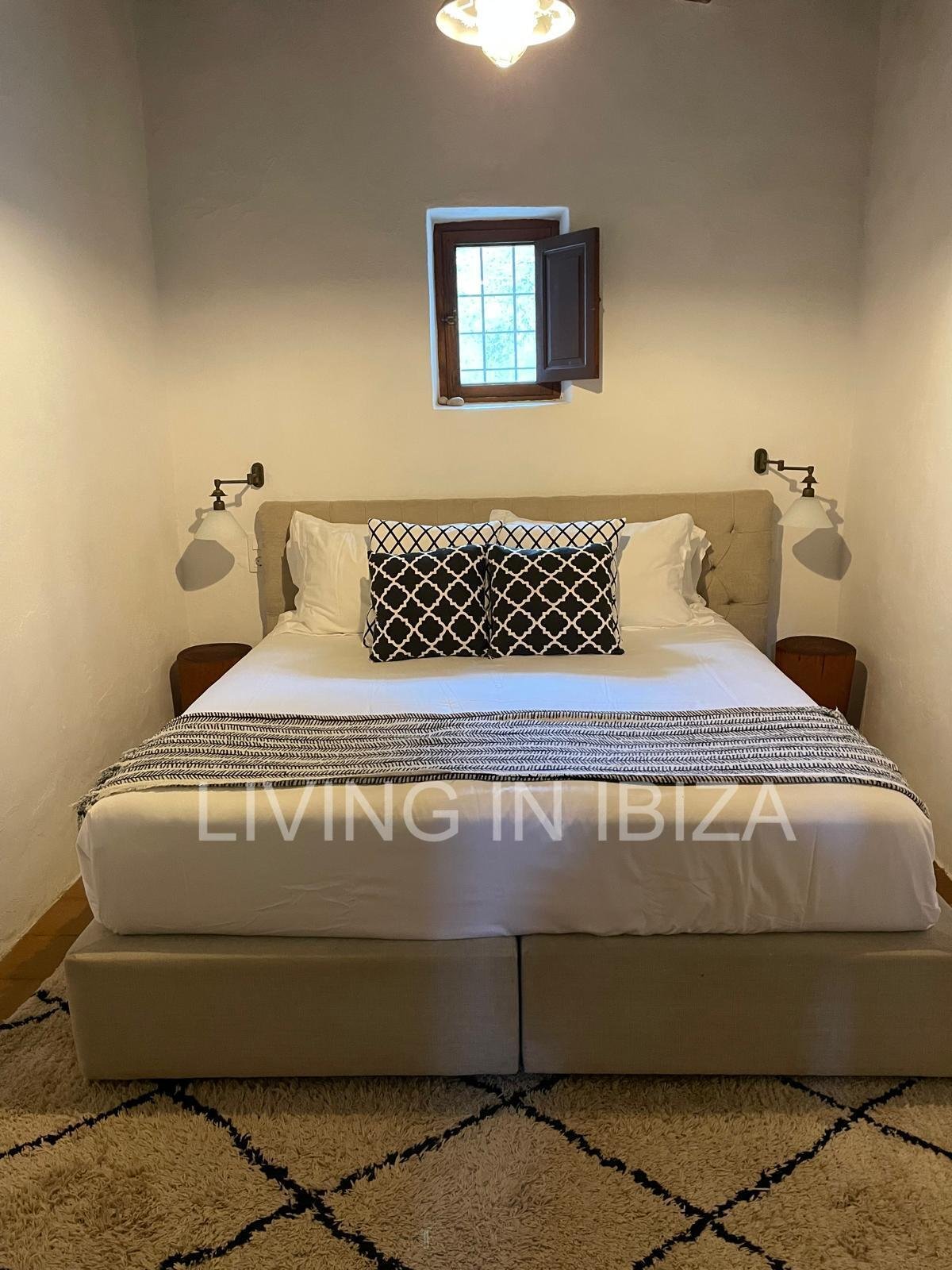 Exclusive brand new villa, contemporary Mediterranean style, saltwater pool, underfloor heating, annual rental, option for season 2026 Ibiza long term