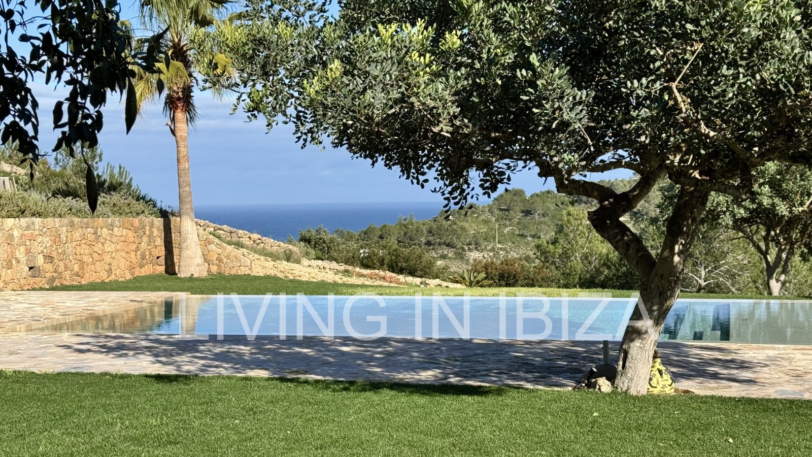 Exclusive, renovated antique ibizencan finca with saline swimming pool, central heating, isolated location, San Juan, Ibiza for long term rental