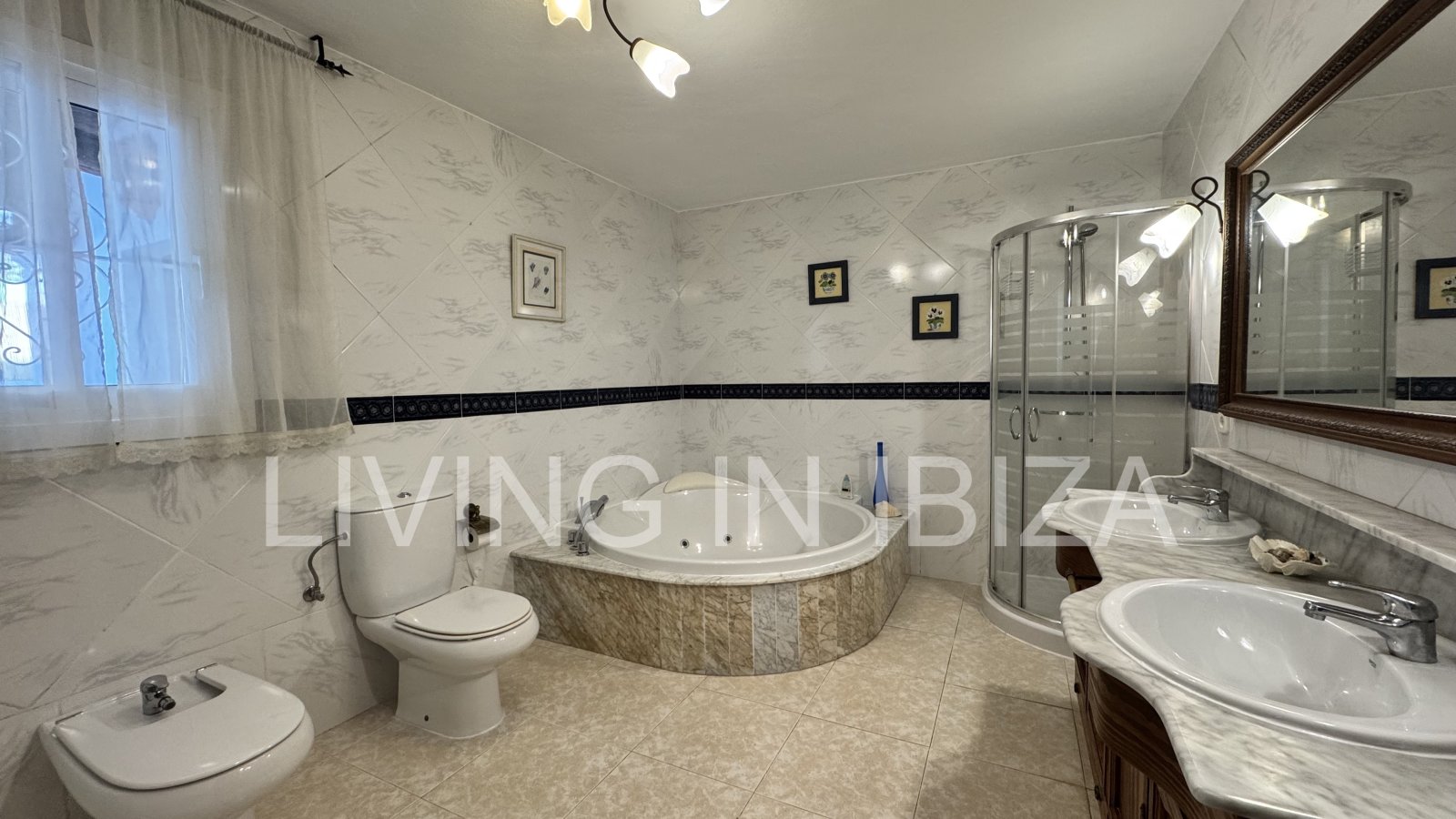 Long-term rental in Santa Eulàlia del Riu, Ibiza. This house offers an ideal setting for year-round living, combining comfort, privacy, and a Medit