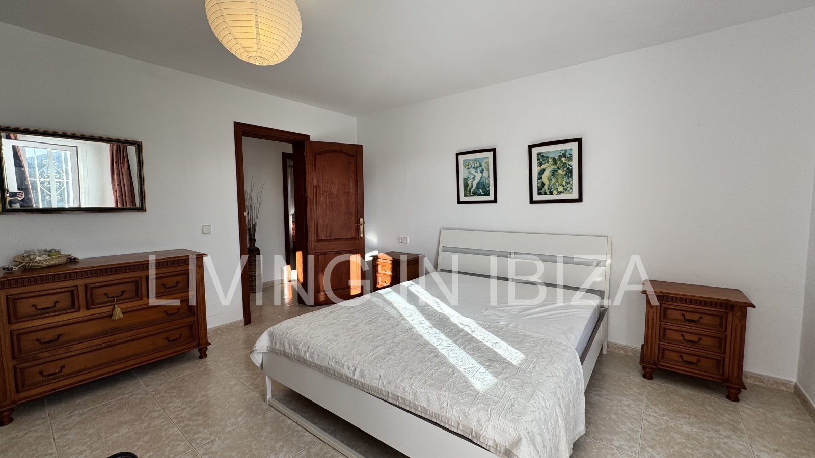 Long-term rental in Santa Eulàlia del Riu, Ibiza. This house offers an ideal setting for year-round living, combining comfort, privacy, and a Medit