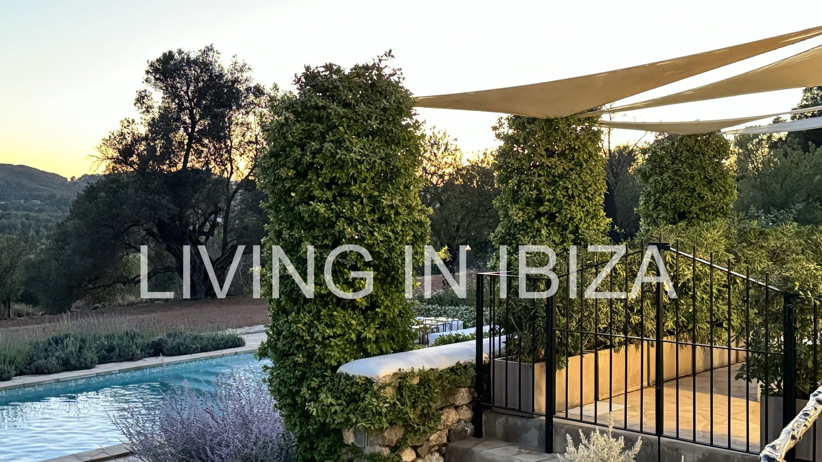 Long-term / annual rental: Unique Ibizan finca, fully renovated, unfurnished, heated swimming pool, annex with guest lounge in San Juan, Ibiza