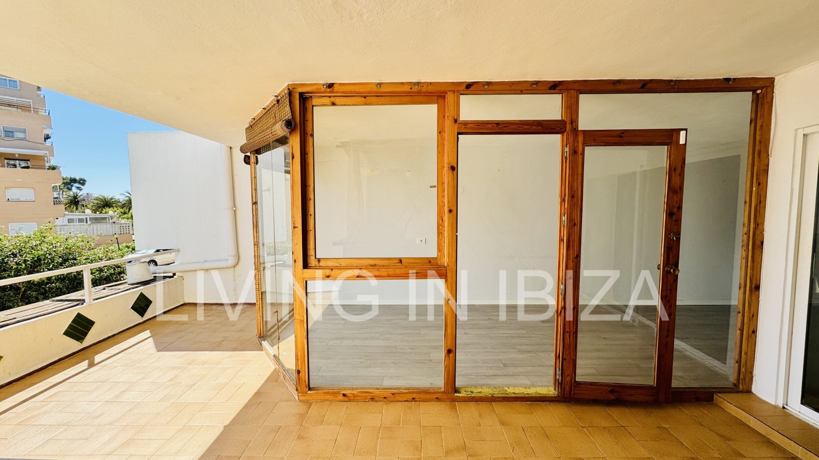 Apartment for sale: 92 m² apartment in the peaceful and popular Siesta district of Santa Eulalia del Río, Ibiza.