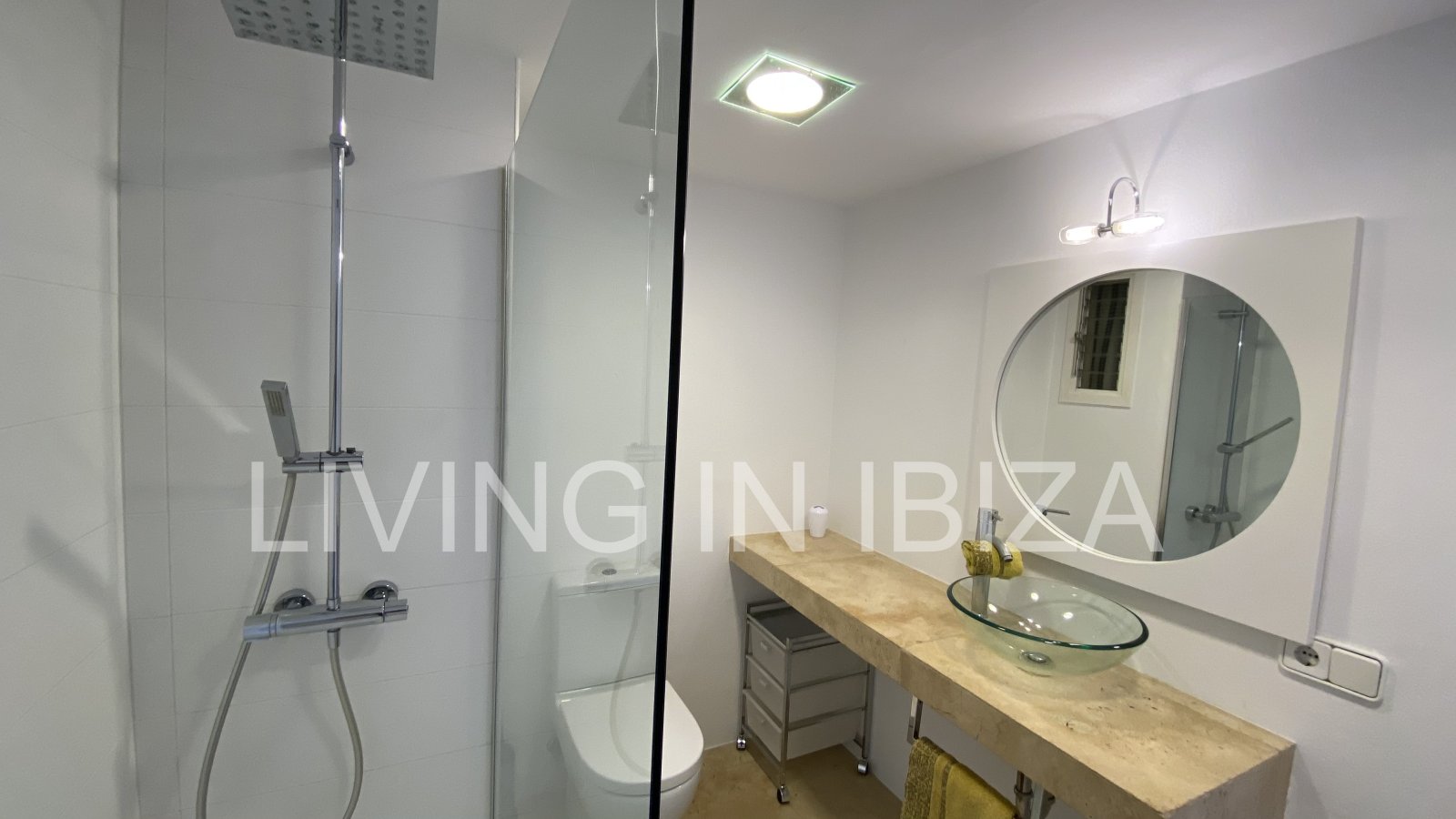 Seasonal temporary rental, cozy studio apartment with sea views on first line on promenade of Santa Eulalia del Rio, Ibiza.