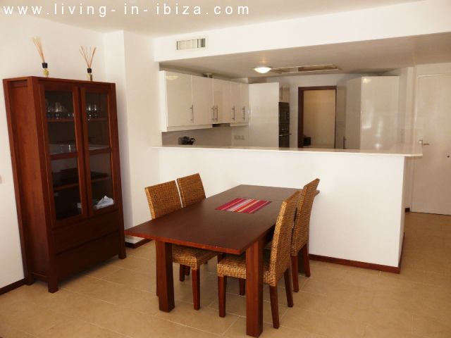 CAN LE JARDIN: Furnished new apartment with community pool