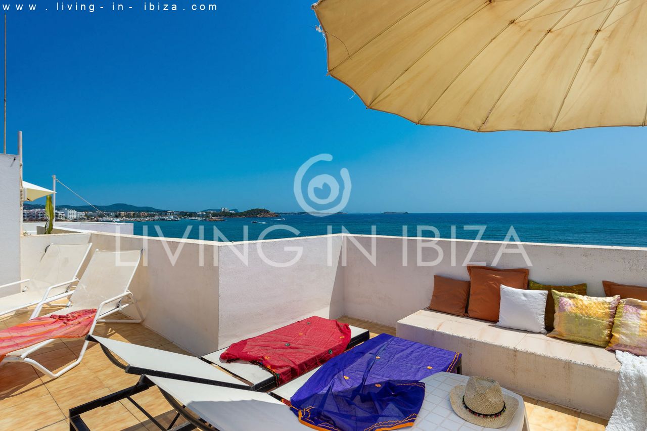 Siesta - Santa Eulalia del Río: IDEAL PARA MAESTROS / EN ALQUILER: Encantador apartamento en, Siesta, Santa Eulalia del Río, Ibiza. Excelente ubicación 