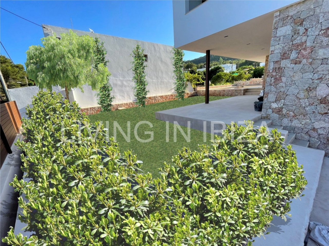 Alquiler anual. Magnífica villa de nueva construcción a estrenar de estilo moderno con piscina y vistas al mar se alquila a largo plazo en zona reside