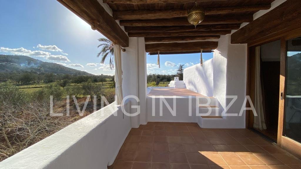 Alquiler larga temporada. Impresionante casa de campo típica ibicenca. Exquisita con muy buen gusto y calidad
