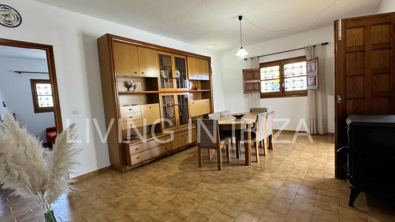 Casa única con encanto para alquilar en la zona de Cala San Vicente, Ibiza. En un lugar mágico que transmite paz. 