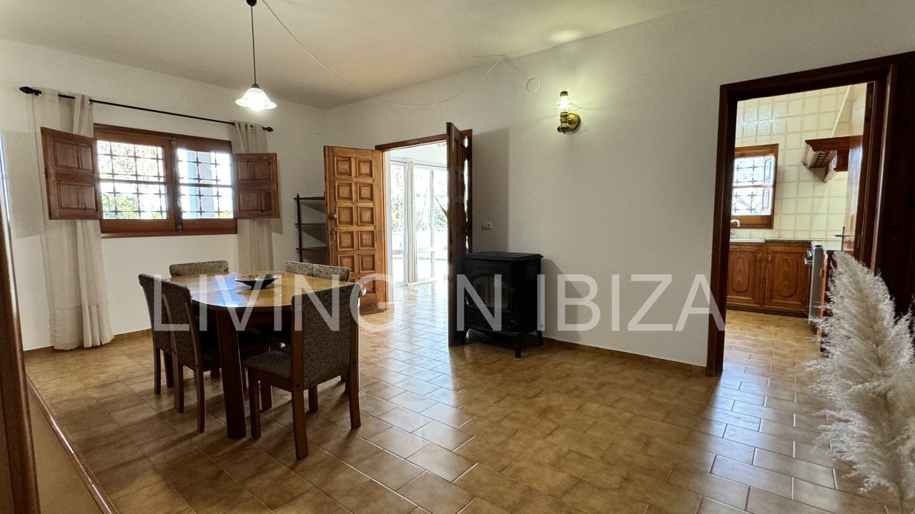 Casa única con encanto para alquilar en la zona de Cala San Vicente, Ibiza. En un lugar mágico que transmite paz. 