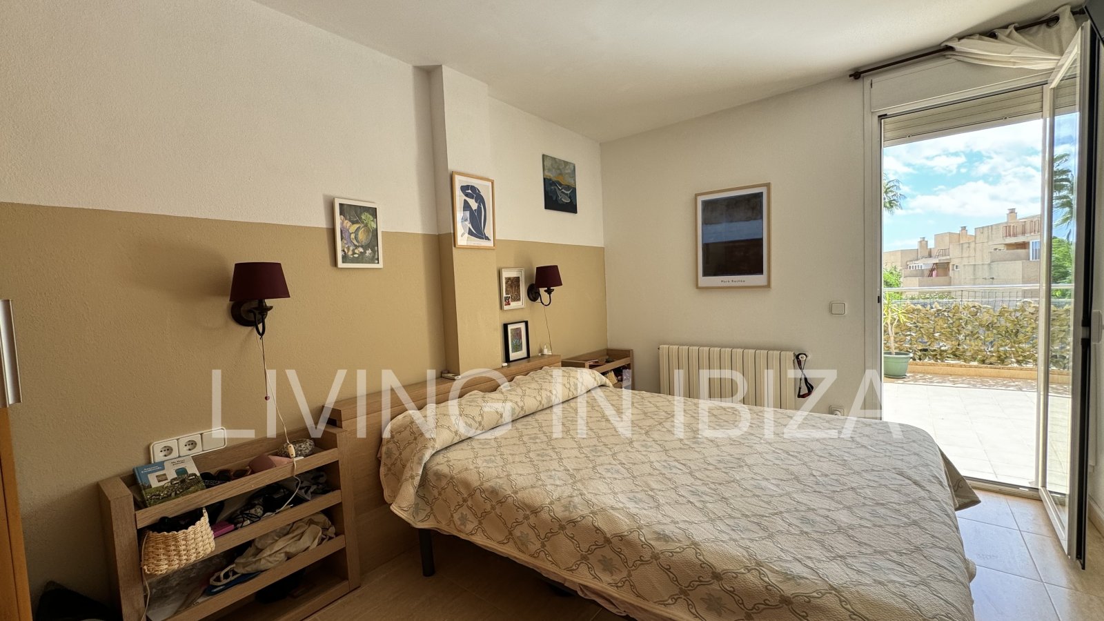 EN VENTA: THE SKY OF IBIZA, vivienda adosada de cuatro plantas (triplex) en Ibiza, zona Can Misses. 4 dormitorios, piscina a 5 minutos del aeropuerto