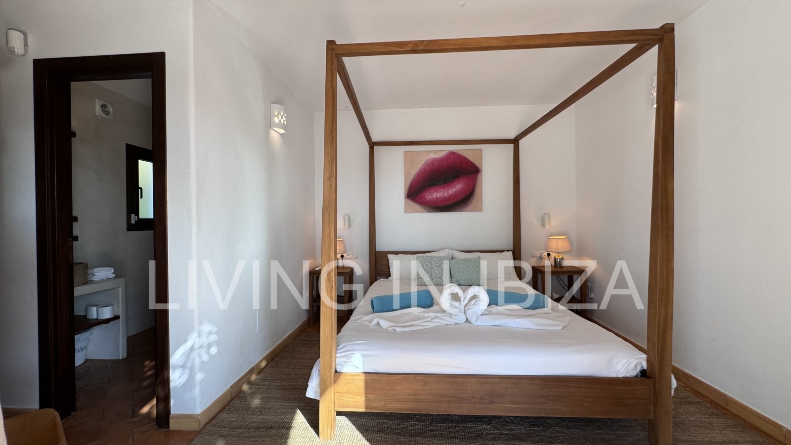 Alquiler larga temporada/alquiler anual. Finca totalmente reformada en la zona de Cala Conta, isla de Ibiza. Agradable privacidad