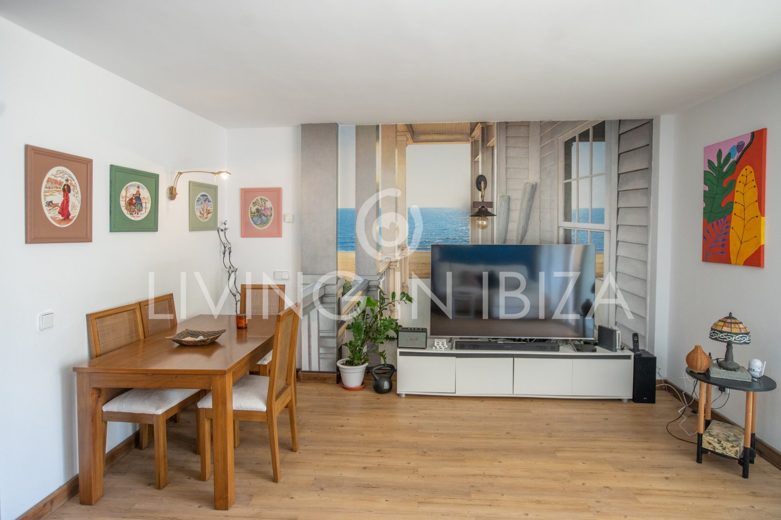 EN VENTA: THE SKY OF IBIZA, vivienda adosada de cuatro plantas (triplex) en Ibiza, zona Can Misses. 4 dormitorios, piscina a 5 minutos del aeropuerto