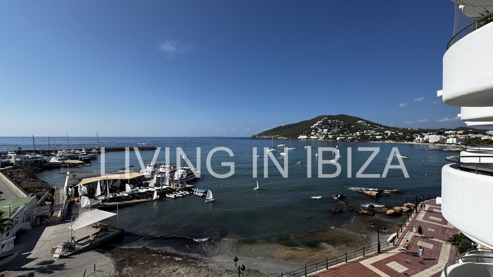 Extraordinario apartamento de Lujo e alquiler en Primera Línea de Mar, Paseo Marítimo, Puerto deportivo de Santa Eulalia del Río, Ibiza