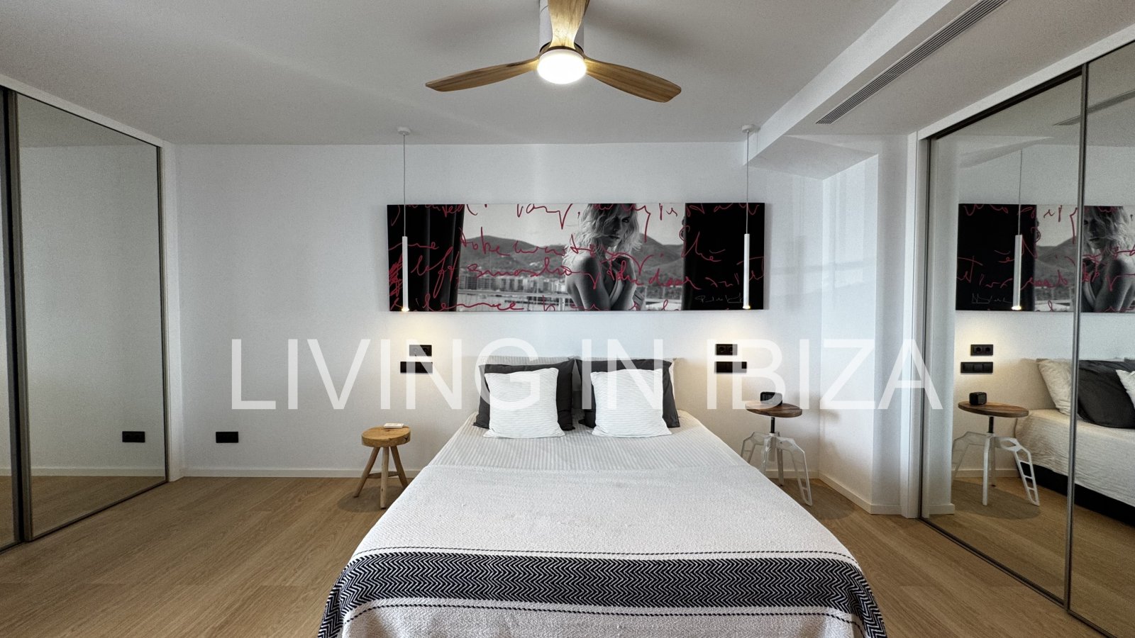 Extraordinario apartamento de Lujo e alquiler en Primera Línea de Mar, Paseo Marítimo, Puerto deportivo de Santa Eulalia del Río, Ibiza