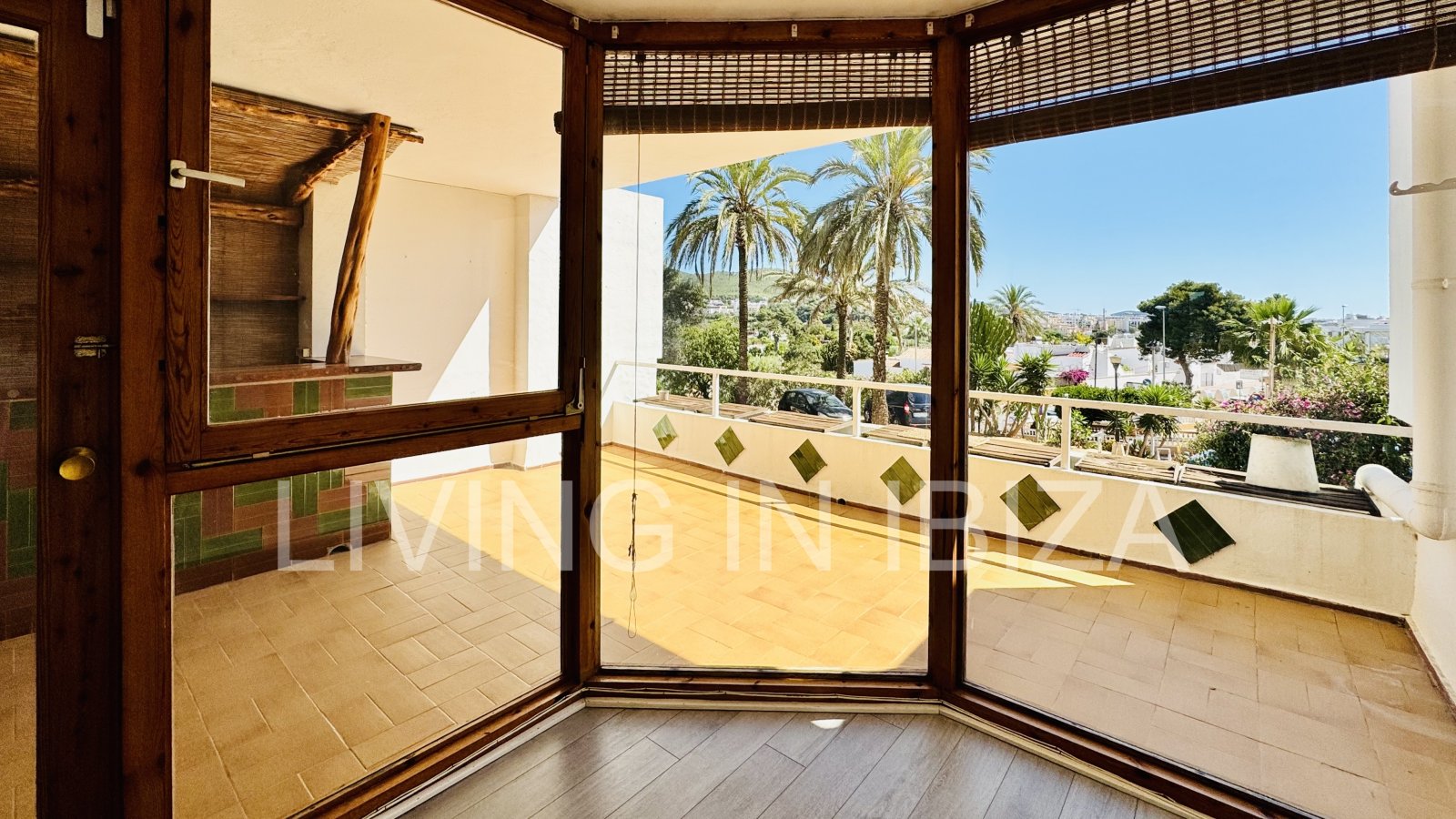 Piso en venta: vivienda de 92 m² ubicada en la tranquila y codiciada zona de Siesta, en Santa Eulalia del Río (Ibiza).