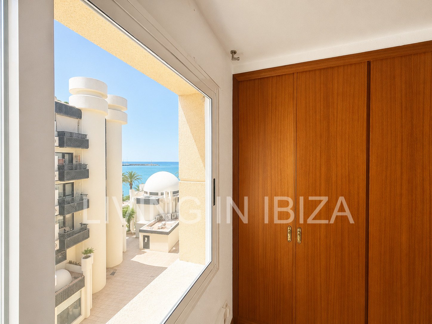 Wohnung im Herzen von Santa Eulària del Río auf Ibiza zu verkaufen.